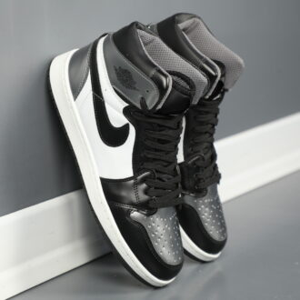 کتونی نایک ایر جردن 1 ساقدار مشکی سفید نقره ای Arvin